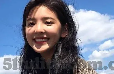 麻豆视频在线app-窥视新时代娱乐的另一面，麻豆视频在线app的多维视角